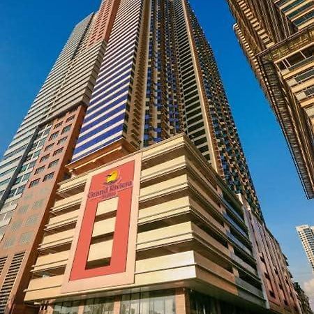 Roxas Blvd Stunning Studio Condo Near Us Embassy Манила Екстериор снимка
