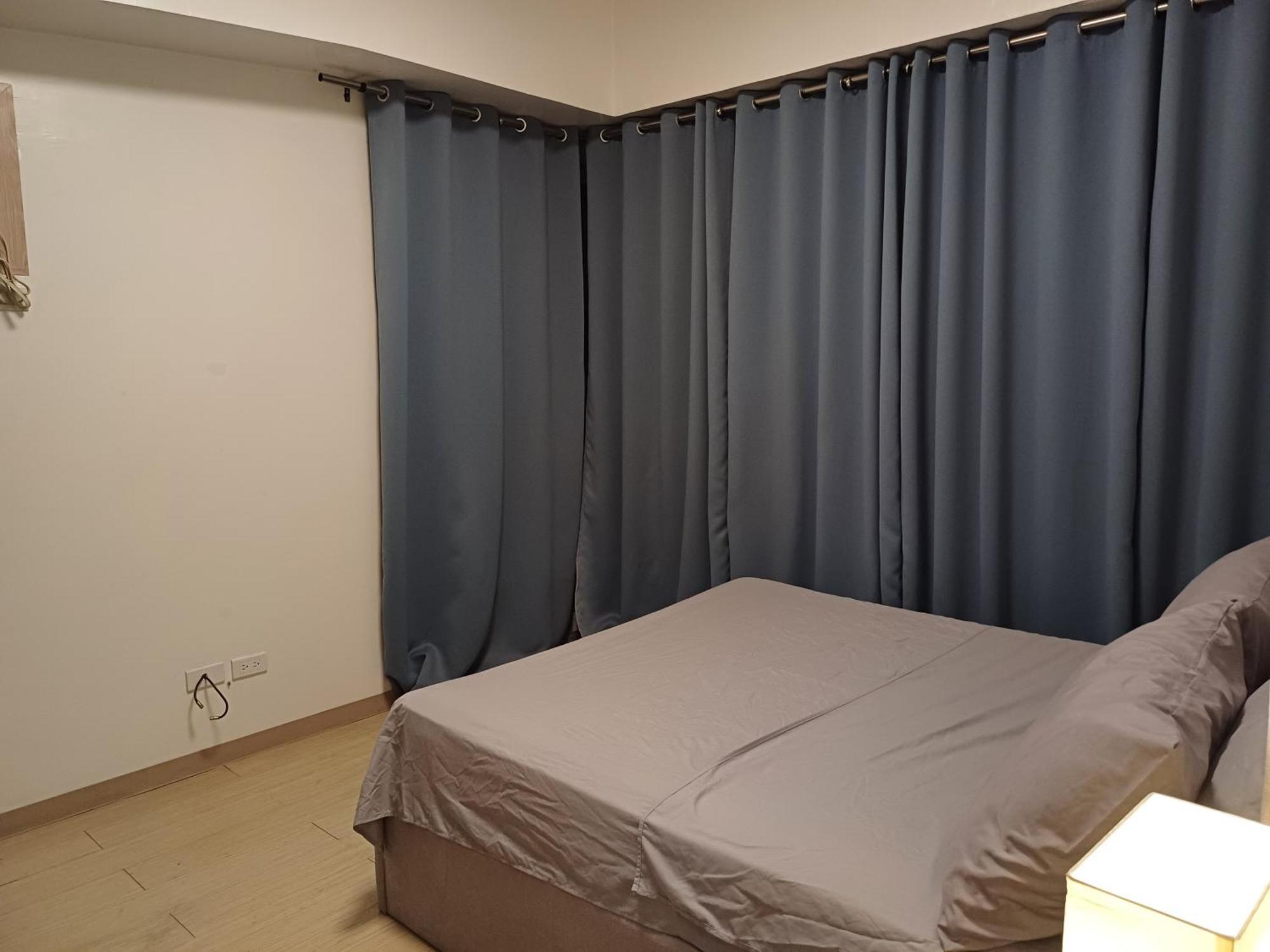 Roxas Blvd Stunning Studio Condo Near Us Embassy Манила Екстериор снимка