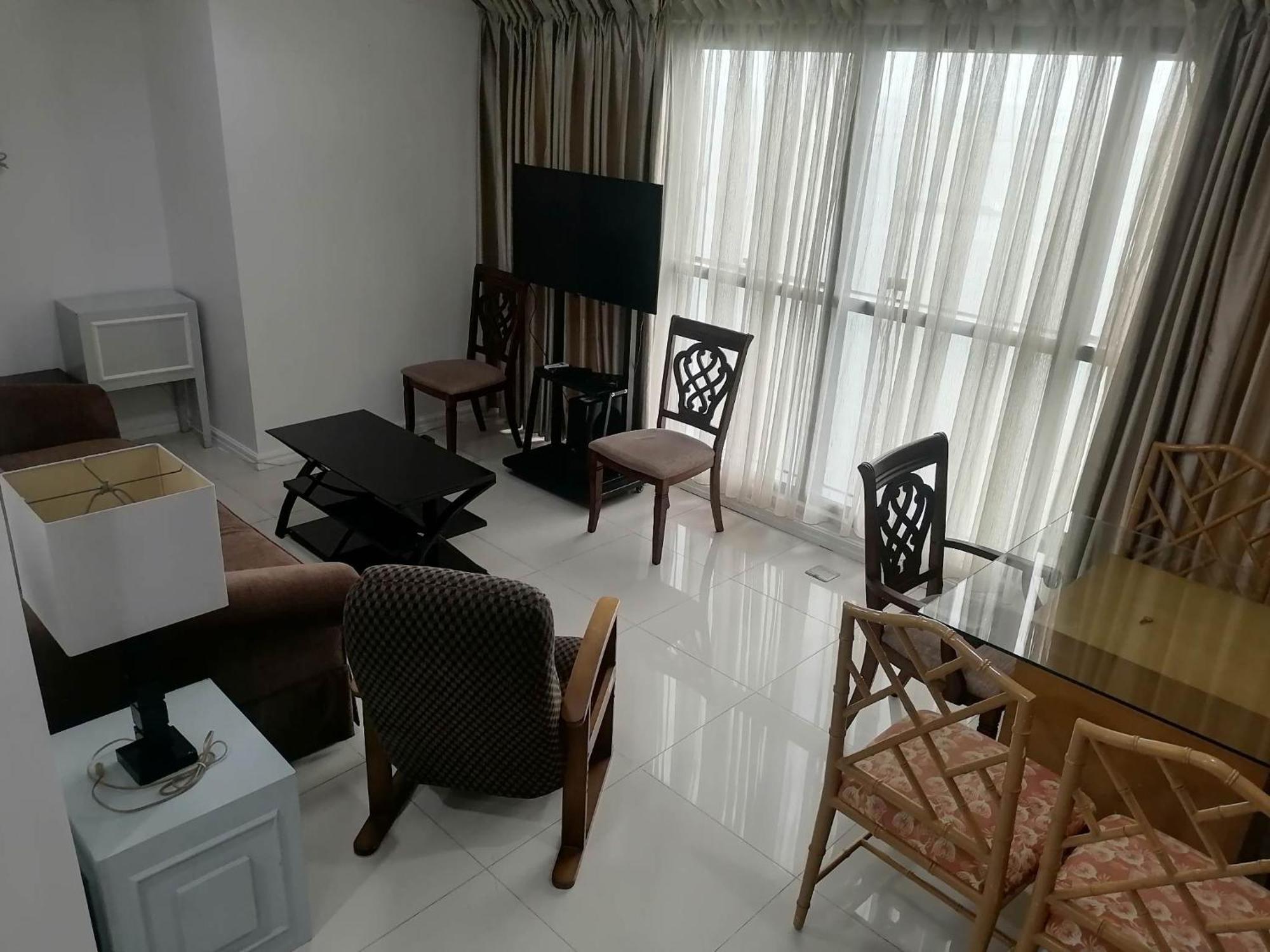 Roxas Blvd Stunning Studio Condo Near Us Embassy Манила Екстериор снимка