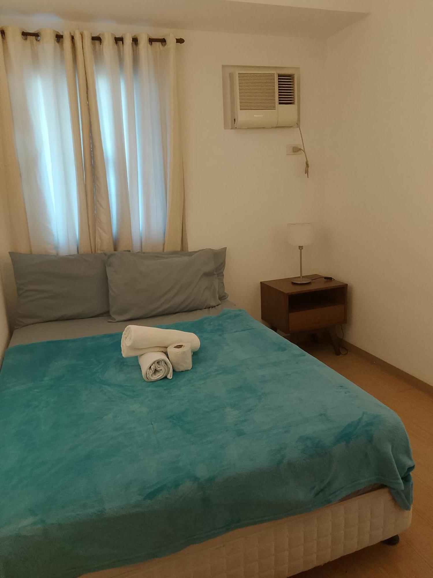 Roxas Blvd Stunning Studio Condo Near Us Embassy Манила Екстериор снимка
