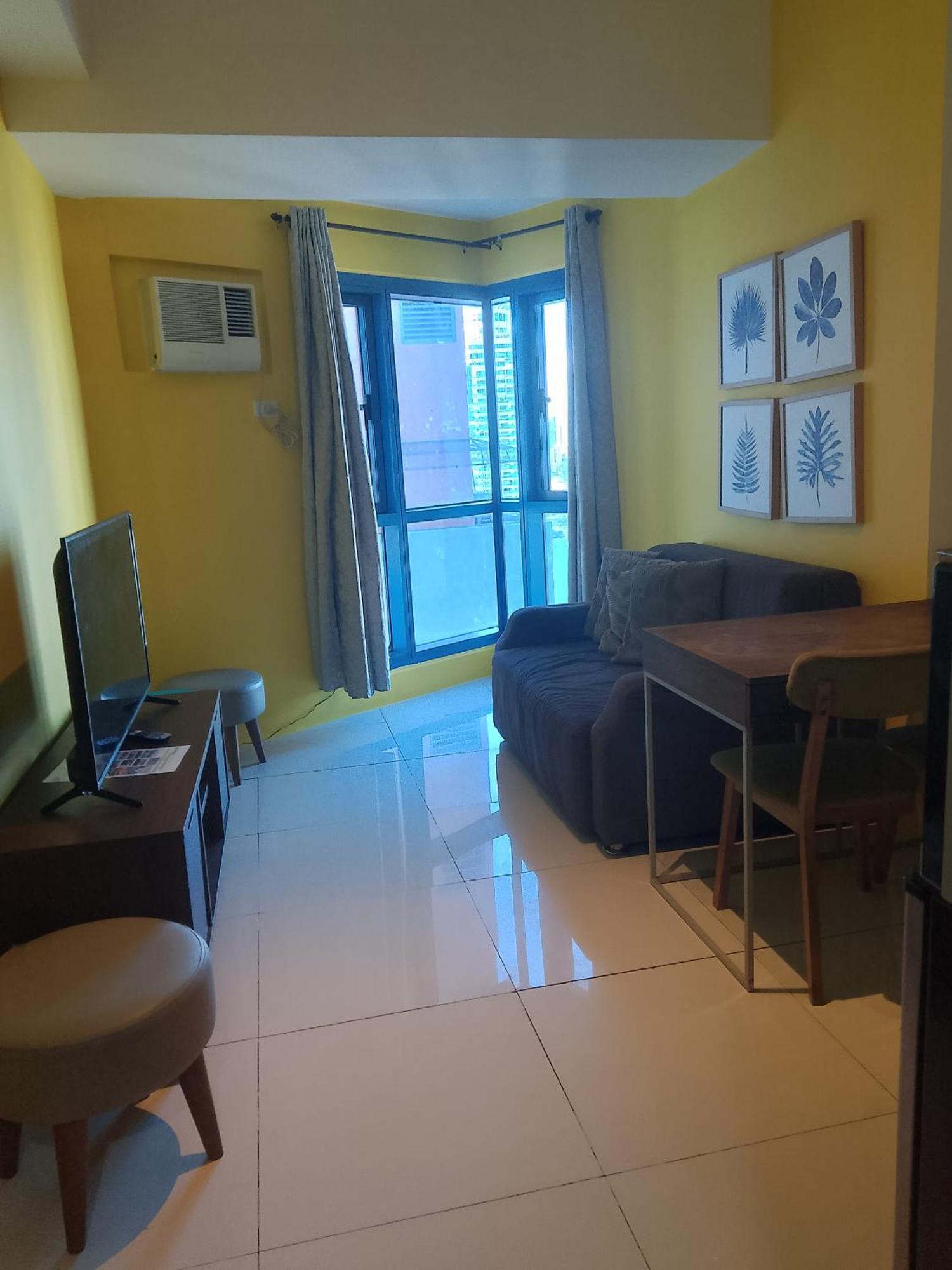 Roxas Blvd Stunning Studio Condo Near Us Embassy Манила Екстериор снимка