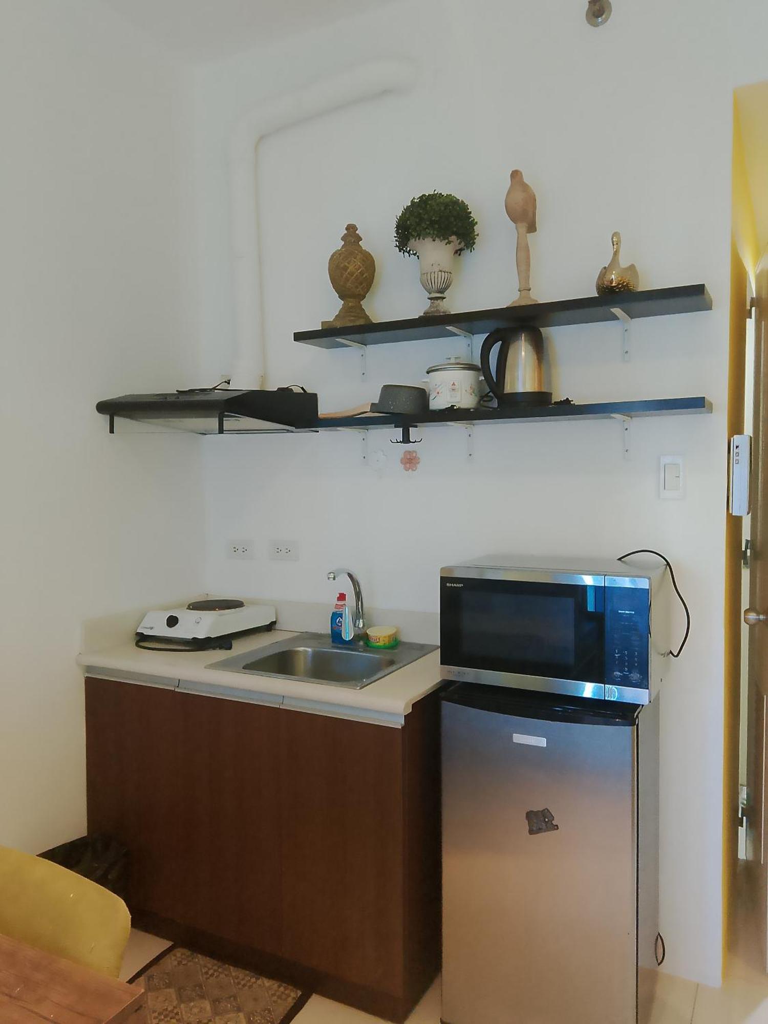 Roxas Blvd Stunning Studio Condo Near Us Embassy Манила Екстериор снимка
